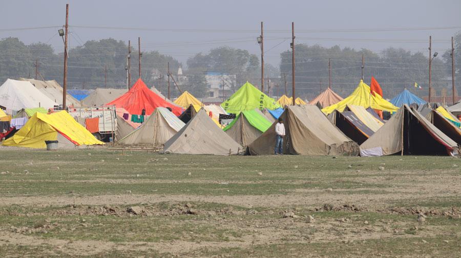 Basic emergency shelter example in India