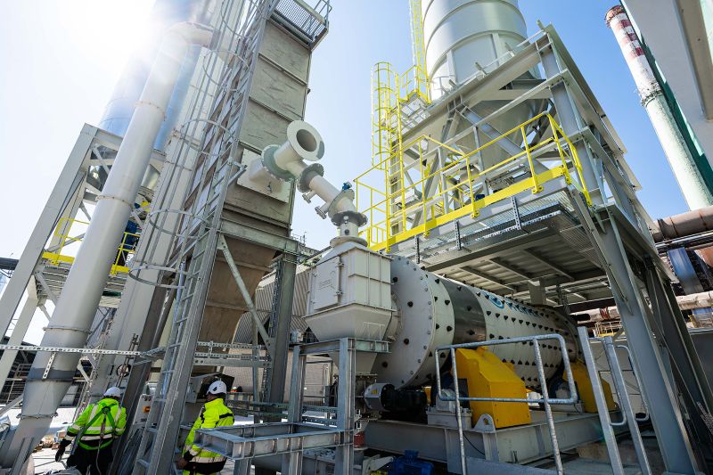 Heidelberg Materials' industrial pilot facility for enforced carbonation at its cement plant in Górażdże, Poland