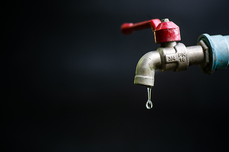 outdoor tap with droplet