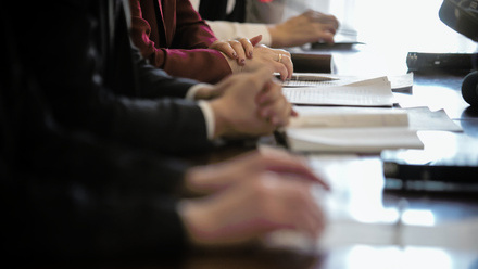 shutterstock_1292651794-(select-committees)-WEB.jpg