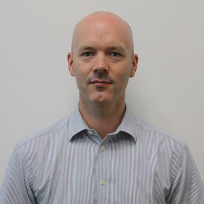 Gareth Hinds 