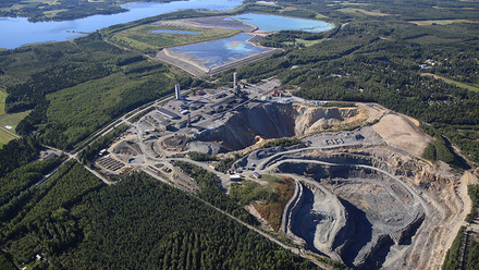 Pyhäsalmi mine view.jpg