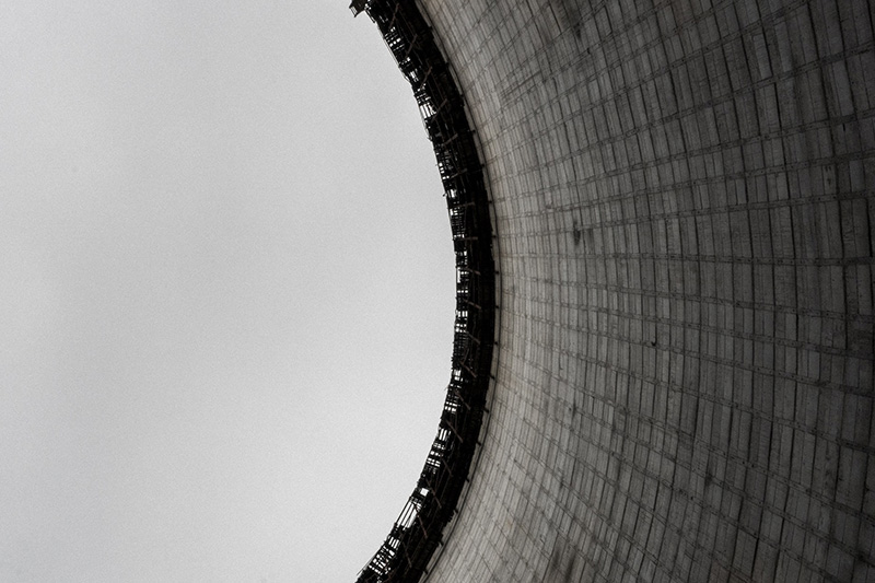 Concrete curved wall