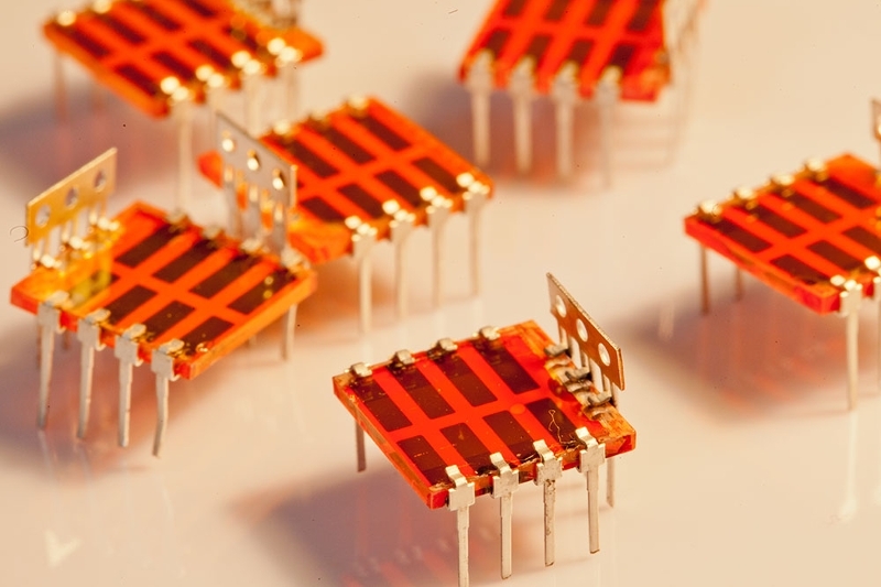 Bismuth oxyiodide solar cells