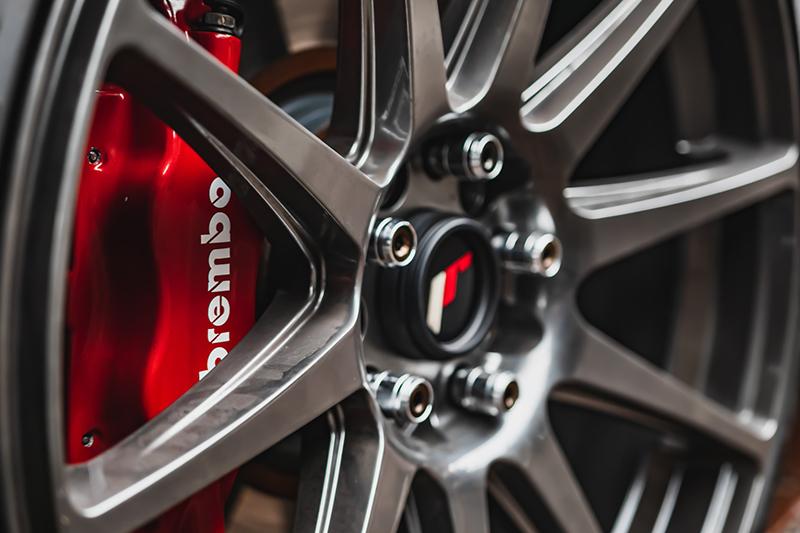 JR Rims and Brembo clamps
