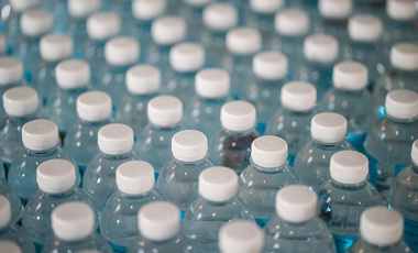 plasticbottles jonathan-chng-unsplash_edited.jpg